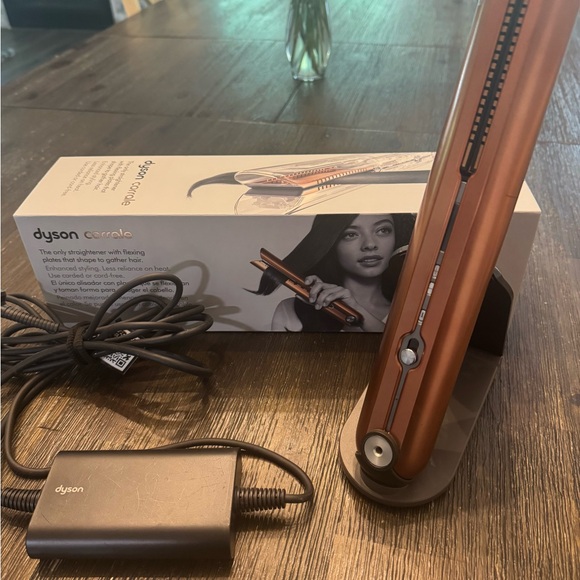 Dyson Corrale Copper Hair Straightener - Picture 1 of 4
